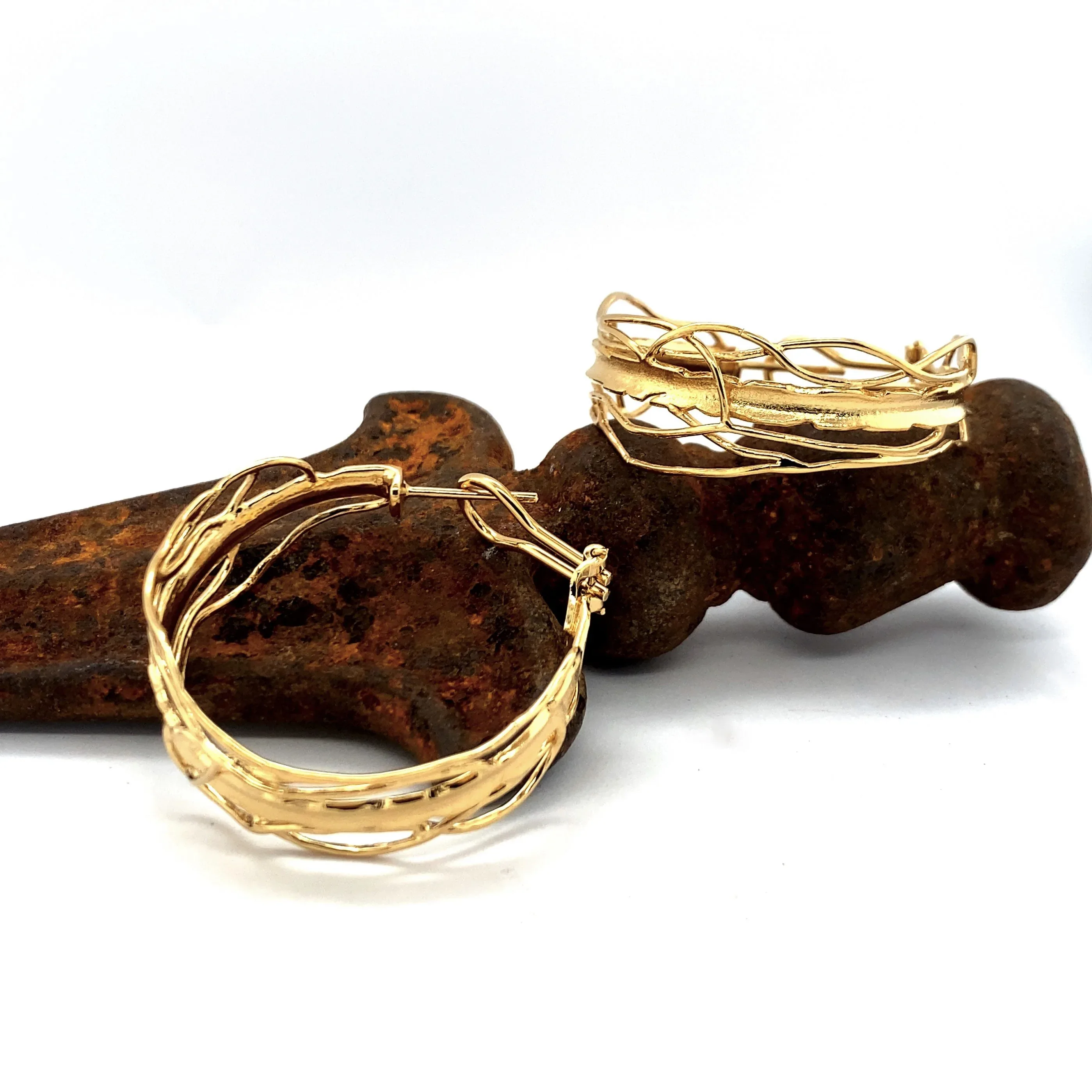 14K Gold Post Earrings - Large Omega Clip Earrings - Image 3