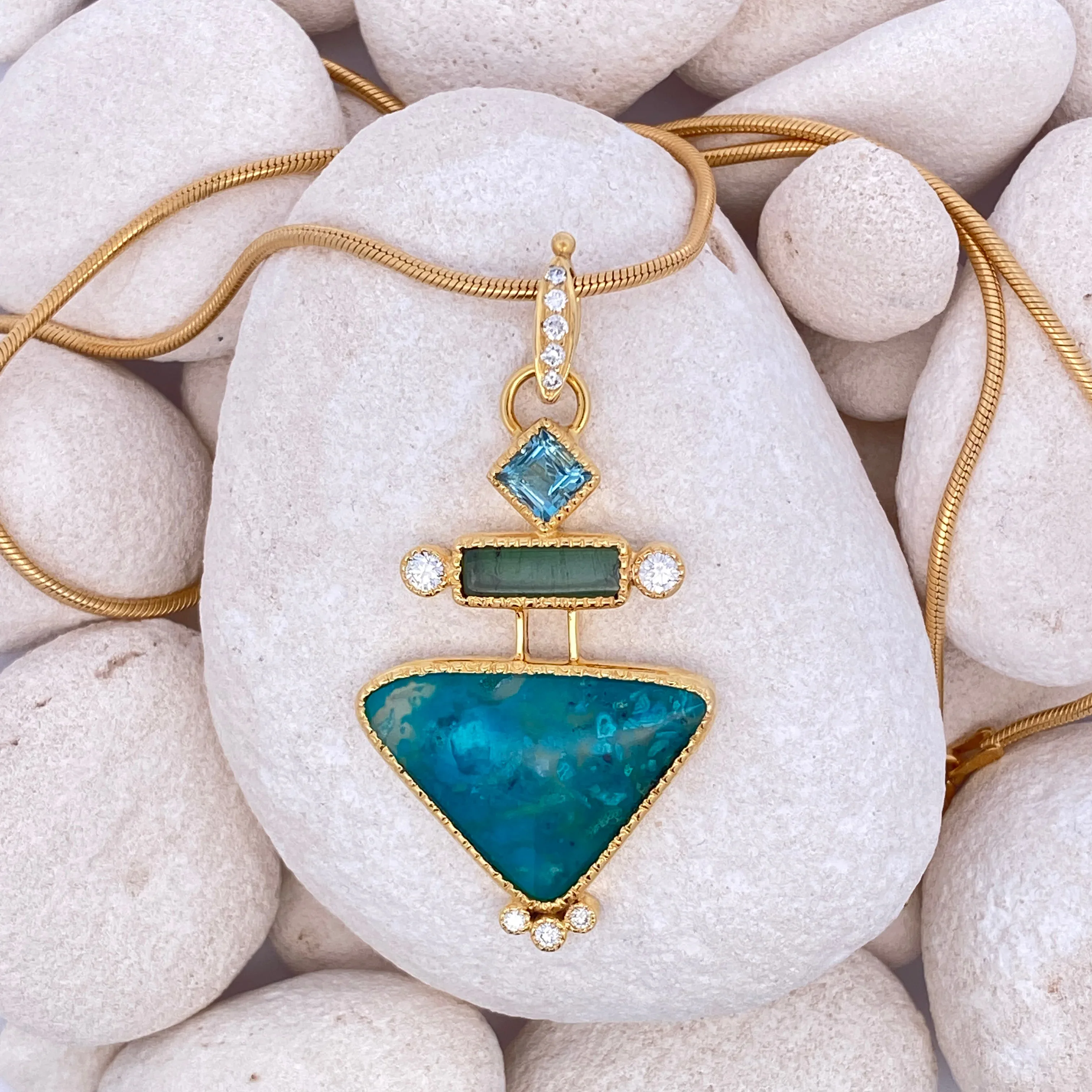 14k Gold Gem Silica and Tourmaline Pendant - Image 3