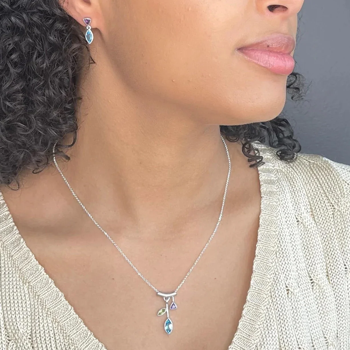 3 Stone Petal Pendant Blue Topaz – Small - Image 3