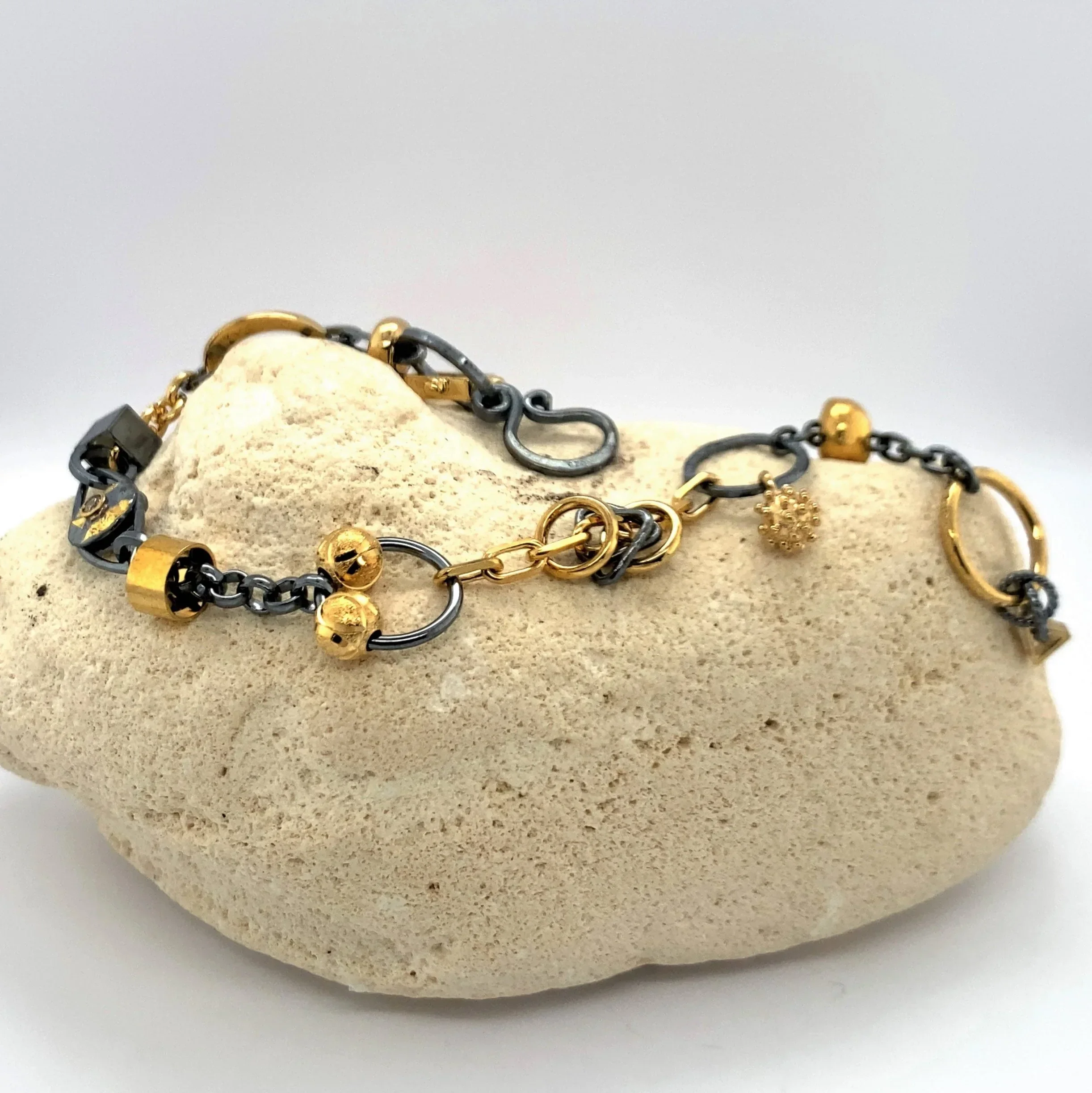 Black and Gold Treasure Bracelet - Champagne Diamond - Image 5