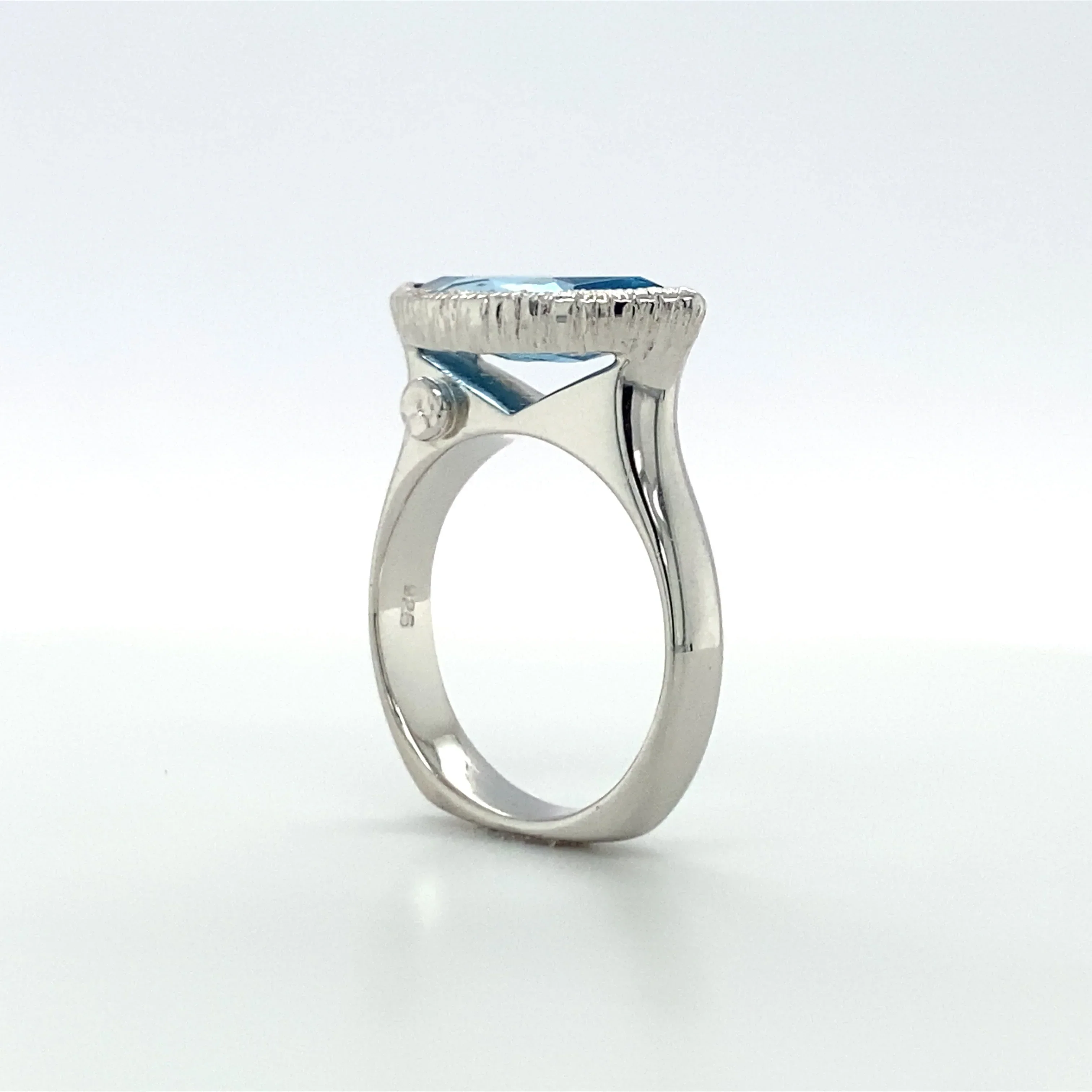 East West Marquise Blue Topaz Ring - White Rhodium - Image 4
