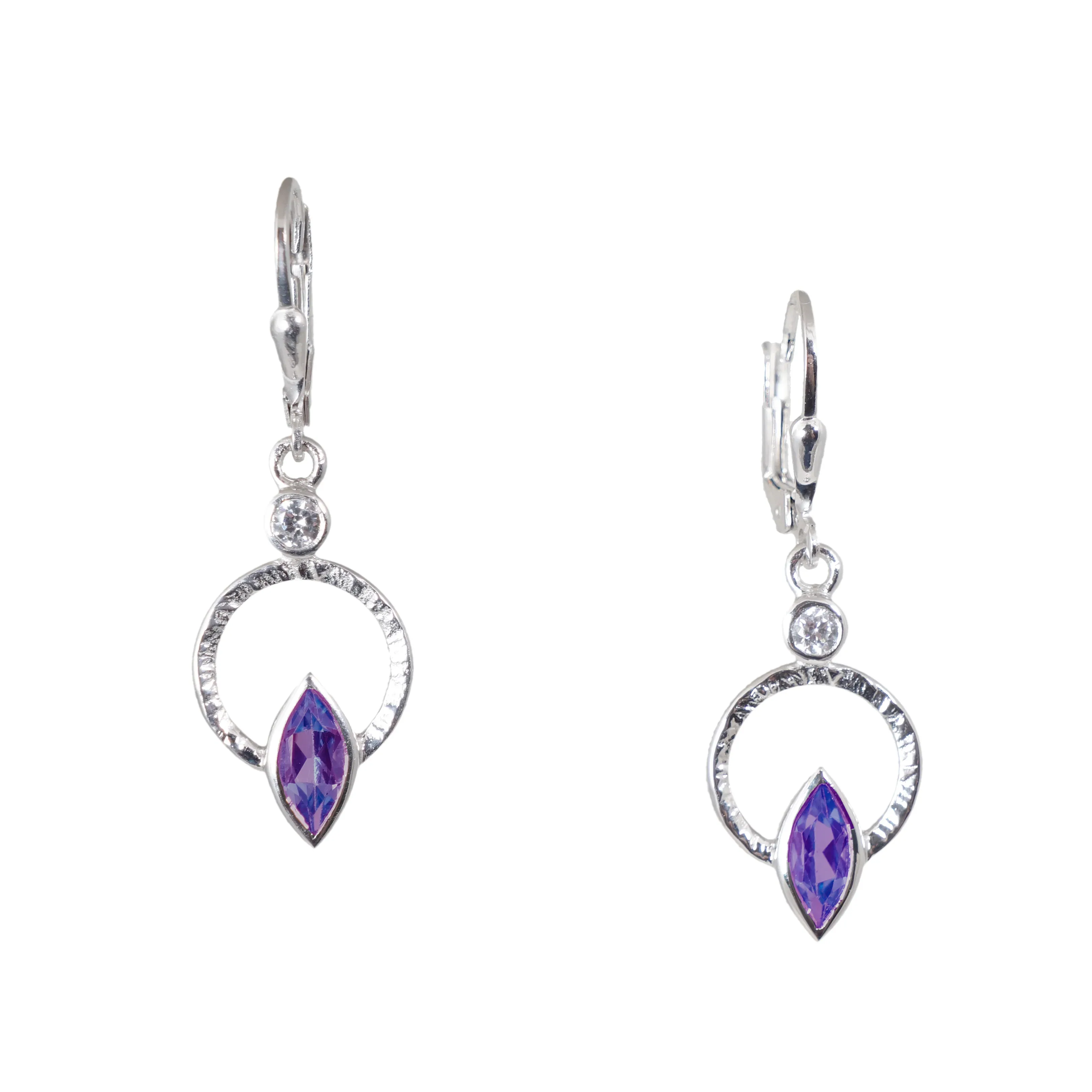 Q Earrings Silver, White Rhodium - Image 7