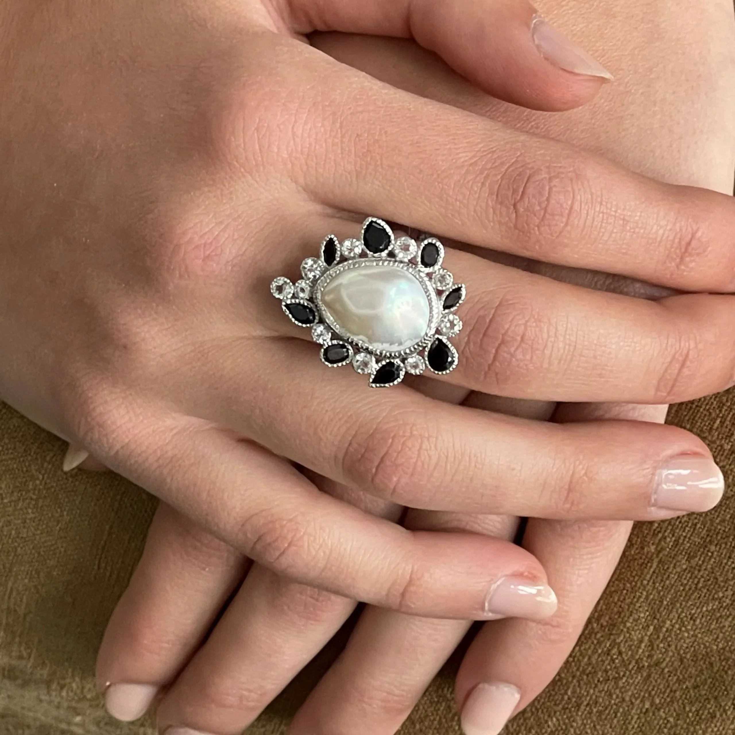 Silver Spinel and Baroque Pearl Ring - Image 3