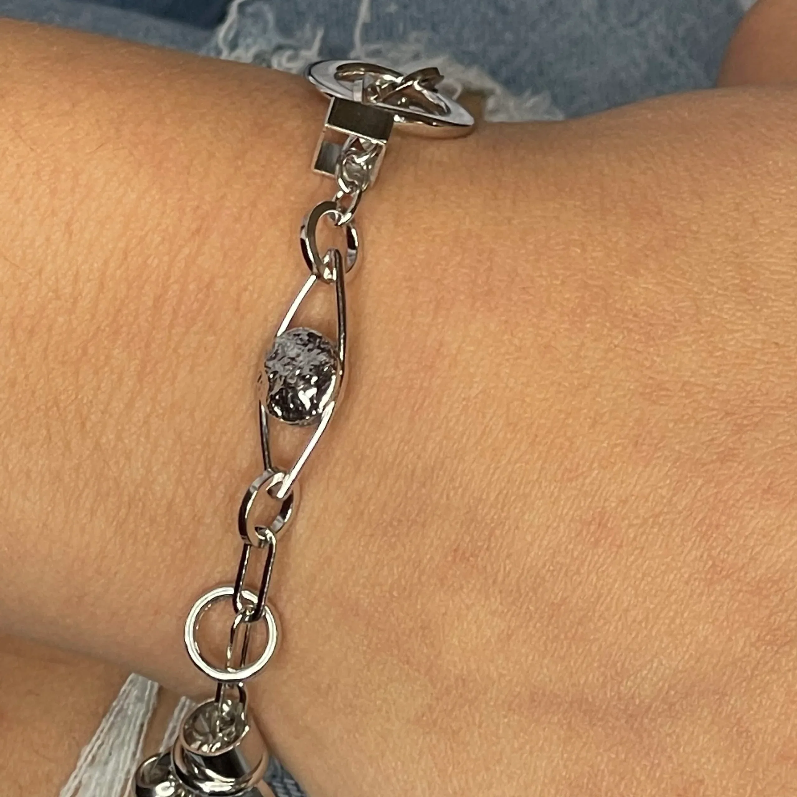 White Rhodium Treasure Sculptural Bracelet - Image 4